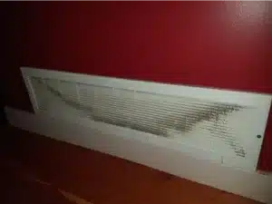 Dirty cap of air duct before cleaning